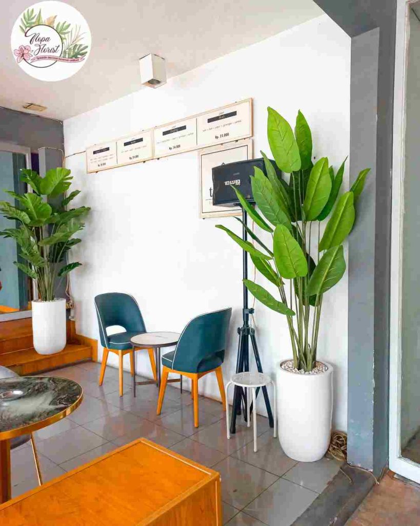 Pohon Pisang palsu Dekorasi Rooftop