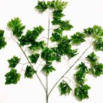 Daun Maple Hijau Plastik